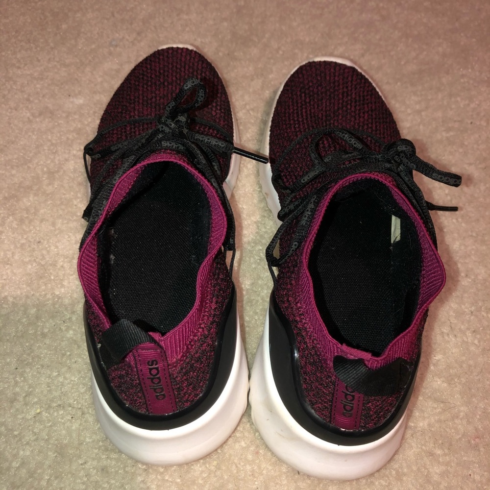 Adidas Sneakers